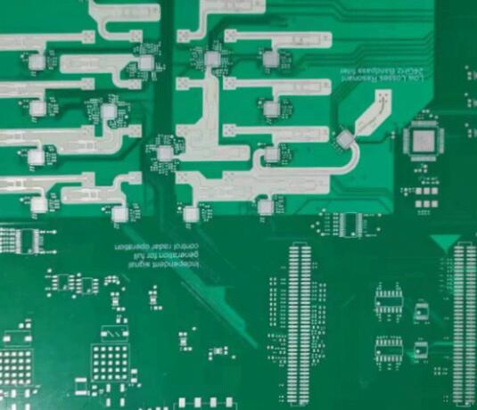 pcb高(gao)頻線(xiàn)路闆